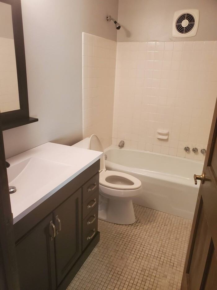 6670 Vernon Ave S #202 - Photo 7 of 15