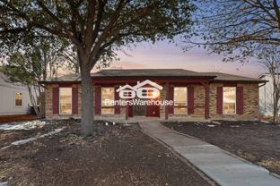 5621 Truitt St - Photo 1 of 1