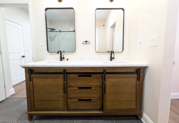 1911 Corning Ave - Photo 7 of 14