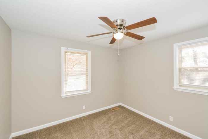 2829 Thrush Dr - Photo 7 of 11