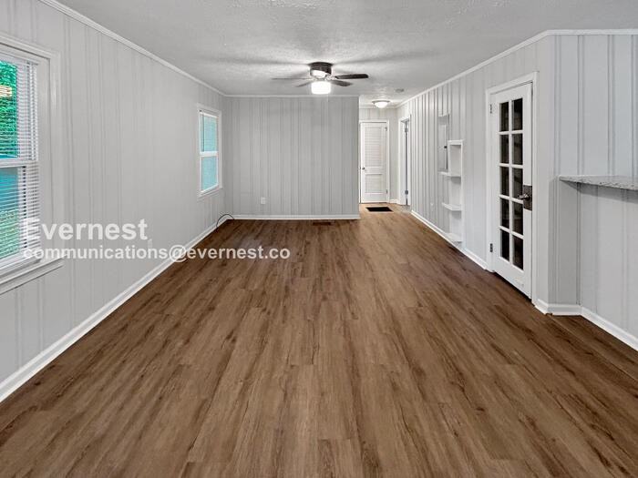 1228 S Madison Ave - Photo 5 of 14