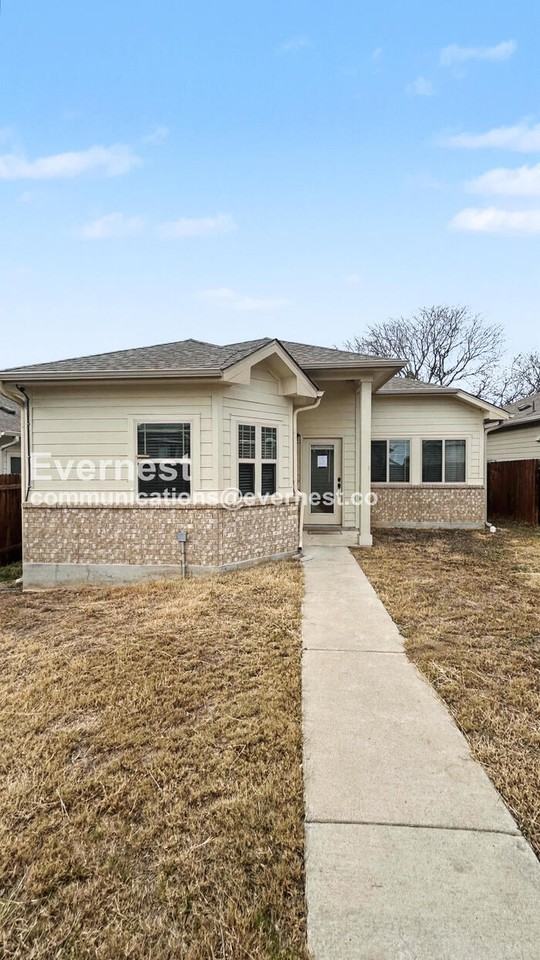 182 Pelican Bay Cir - Photo 2 of 21