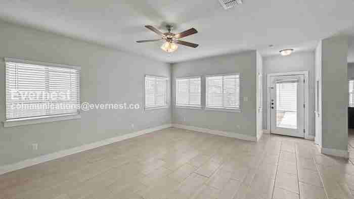 182 Pelican Bay Cir - Photo 5 of 21