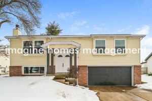 featured image of 234 Straightoak Ct