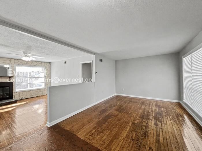 3484 Naylor Dr - Photo 7 of 28