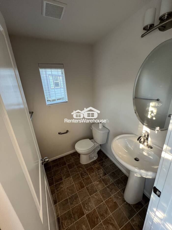 11217 19th Dr Se - Photo 6 of 13