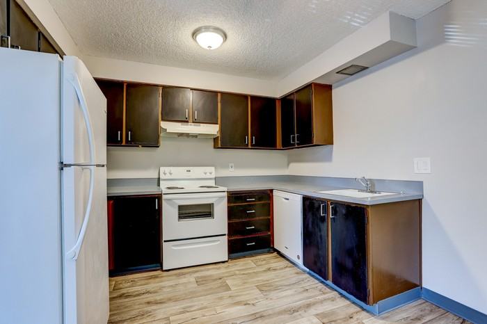 3745 Sw 108th Ave #10A - Photo 6 of 40