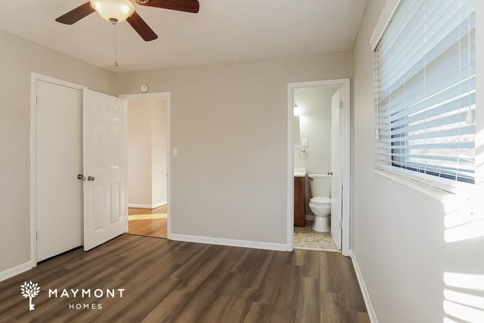 533 9th Ter - Photo 7 of 11