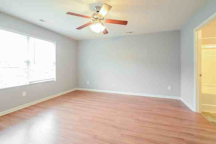 6721 Woodford Dr - Photo 6 of 11