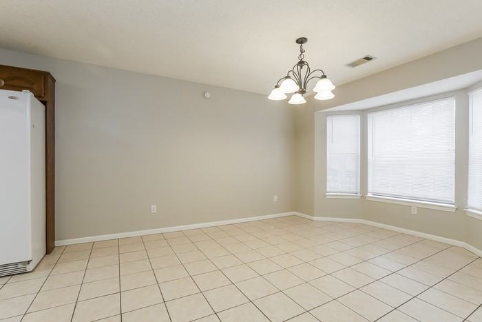 210 Dogwood Place Dr - Photo 6 of 15