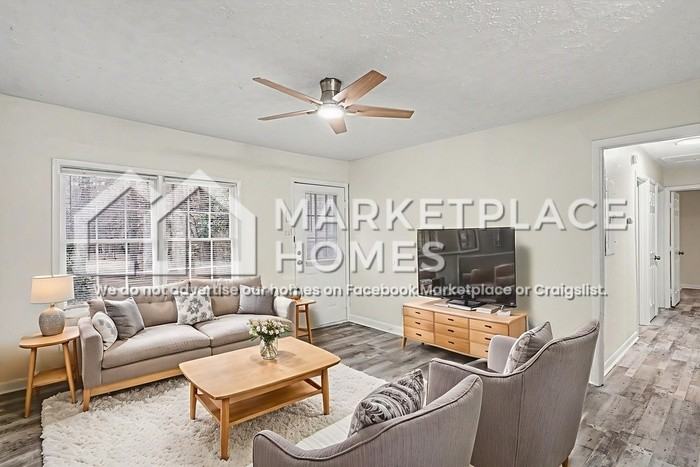 8246 Collier St Sw - Photo 5 of 20