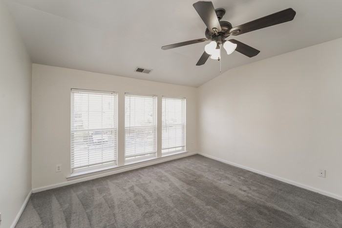 1441 Rumstone Ln - Photo 6 of 12