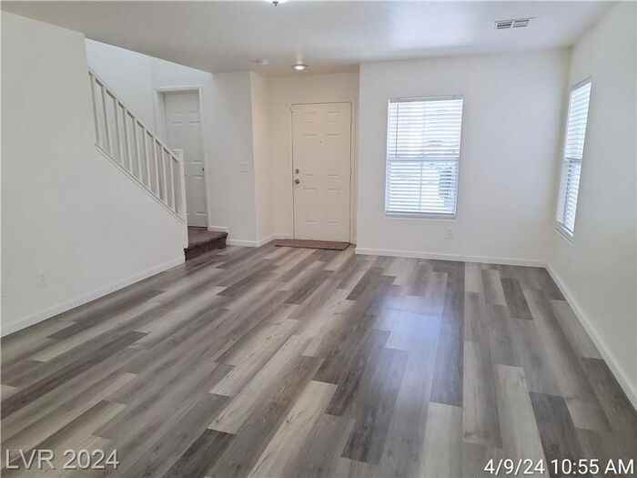 5023 Volcanic Rock Ln - Photo 5 of 26