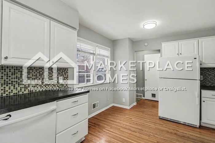 2618 Upton Ave N - Photo 6 of 21