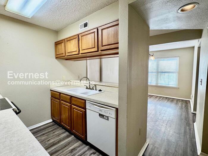 6804 S 78th East Ave - Photo 3 of 27