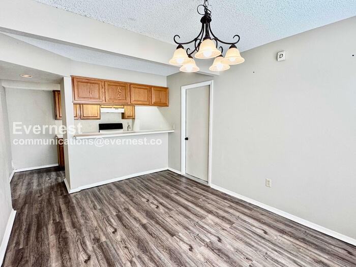 6804 S 78th East Ave - Photo 4 of 27