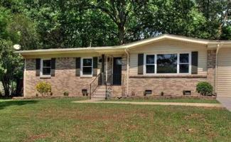 featured image of 12005 Greenleaf Dr Se