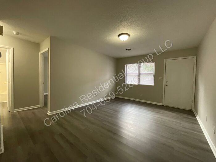 201 Arthur Dr #E - Photo 4 of 12