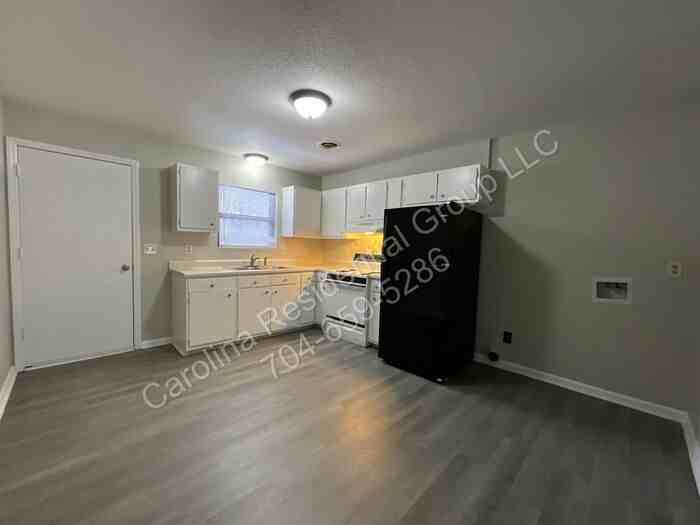 201 Arthur Dr #E - Photo 5 of 12
