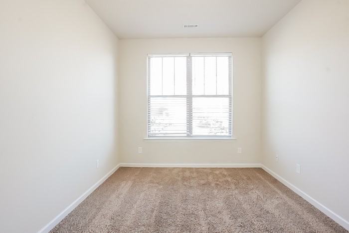 6006 Tyne Ln - Photo 7 of 10