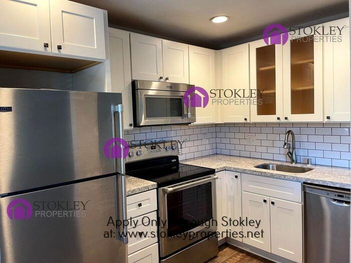 1150 Lincoln Ave #3 - Photo 2 of 8