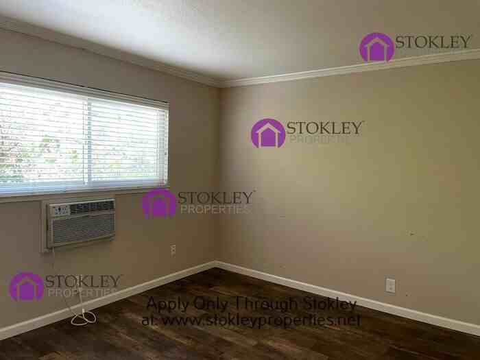 1150 Lincoln Ave #3 - Photo 4 of 8