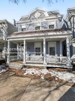 featured image of 1304 Oakwood Ave
