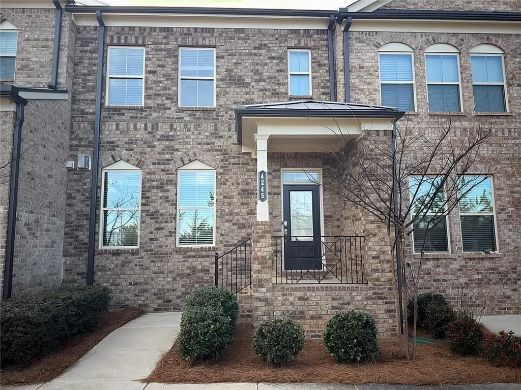 4245 Essex Pond Way - Photo 3 of 13