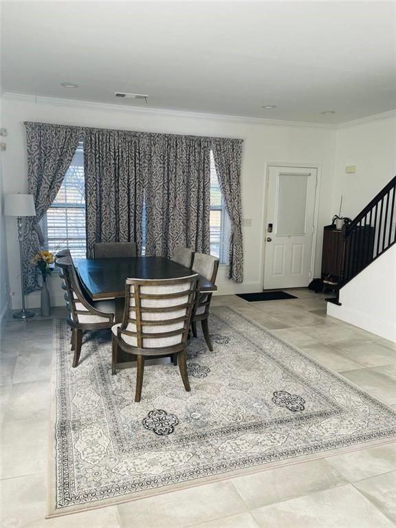 89 Regency Rd - Photo 3 of 17