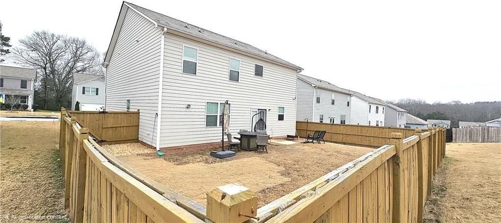 404 Starbuck Pkwy - Photo 2 of 26