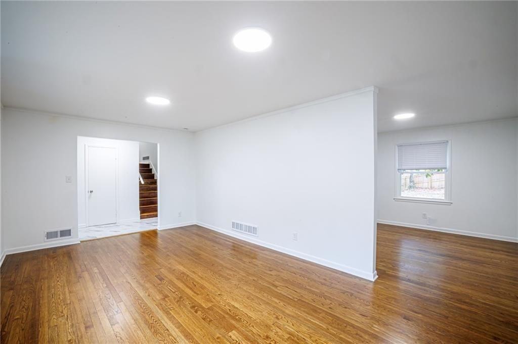 2692 Whites Mill Ct - Photo 6 of 33