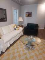 featured image of 61 Hampton Rd