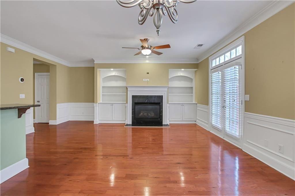 3345QQ Regent Pl Sw - Photo 7 of 23