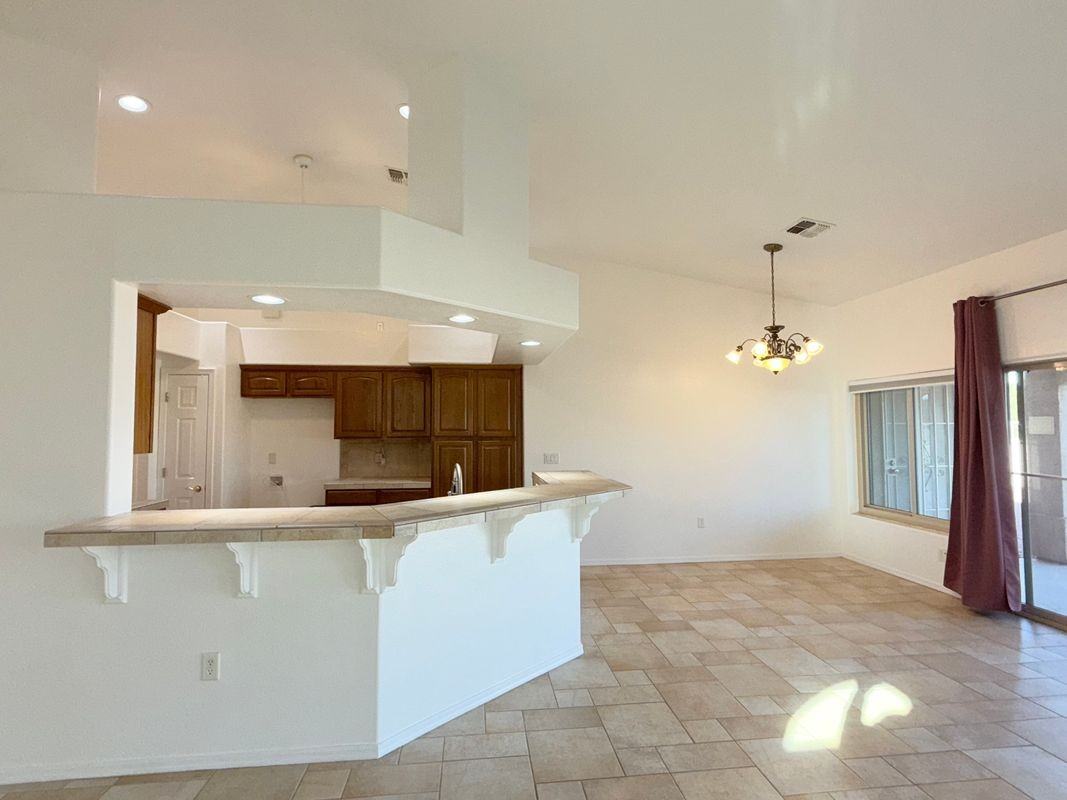 1747 E Winter Haven Dr - Photo 6 of 15