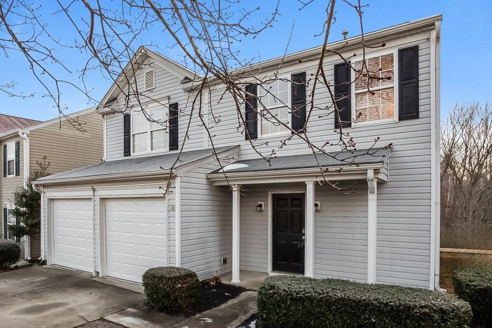 10520 Pickerel Ln - Photo 5 of 17