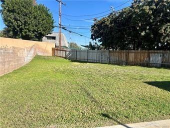 1007 Harrison Ct - Photo 3 of 3