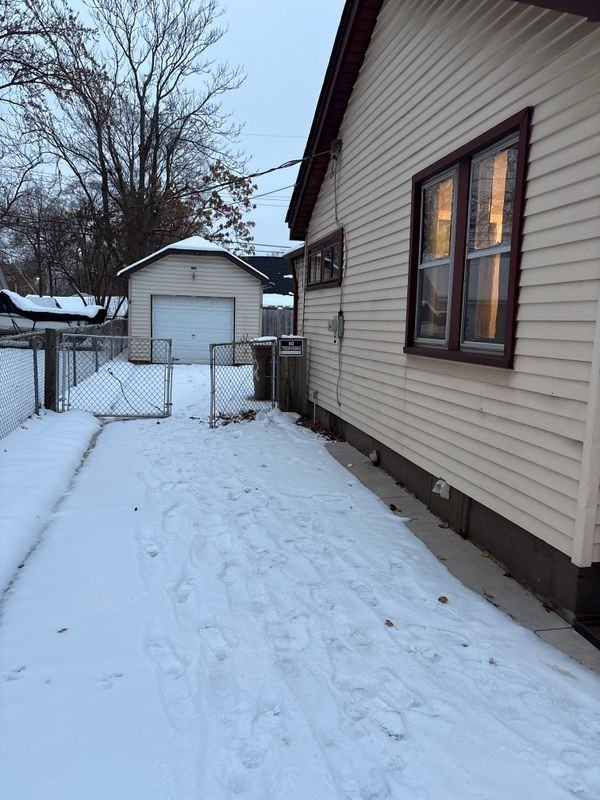 782 Pensacola Ave - Photo 3 of 12