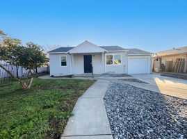 featured image of 3910 Ivy St