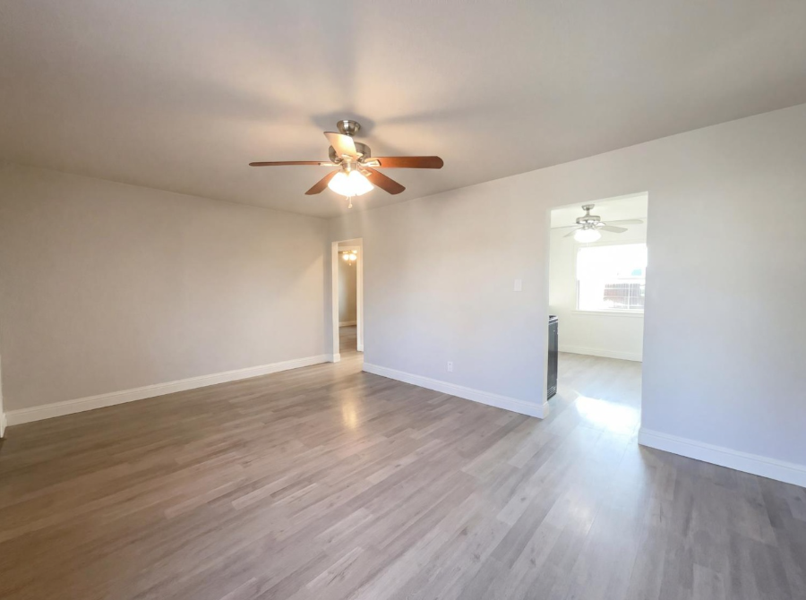 3910 Ivy St - Photo 2 of 21