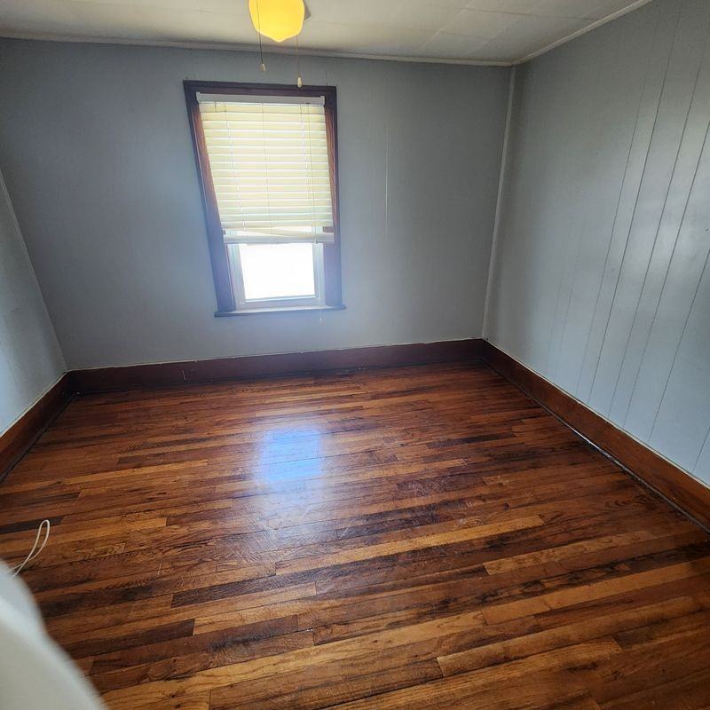 3 Middle St - Photo 3 of 17