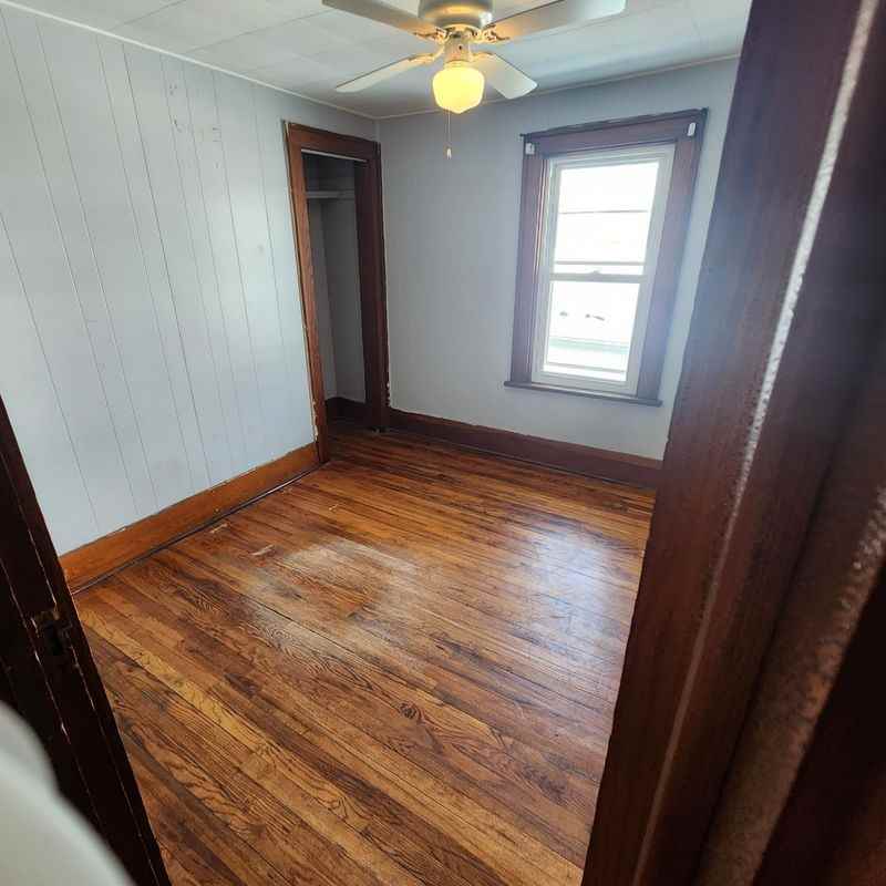 3 Middle St - Photo 7 of 17