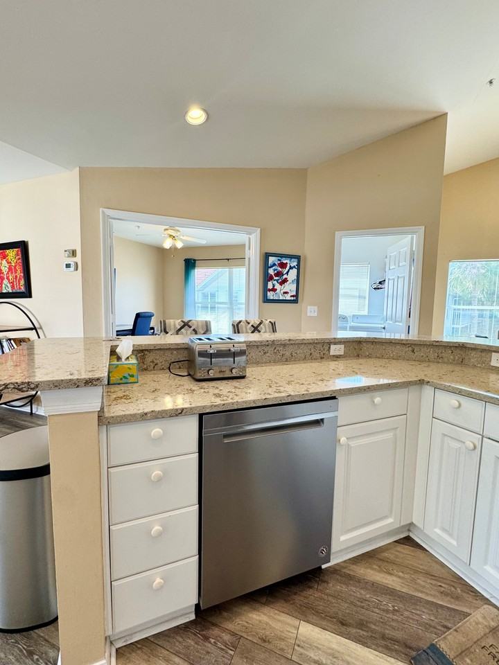 4960 Deerfield Way #201 - Photo 7 of 47