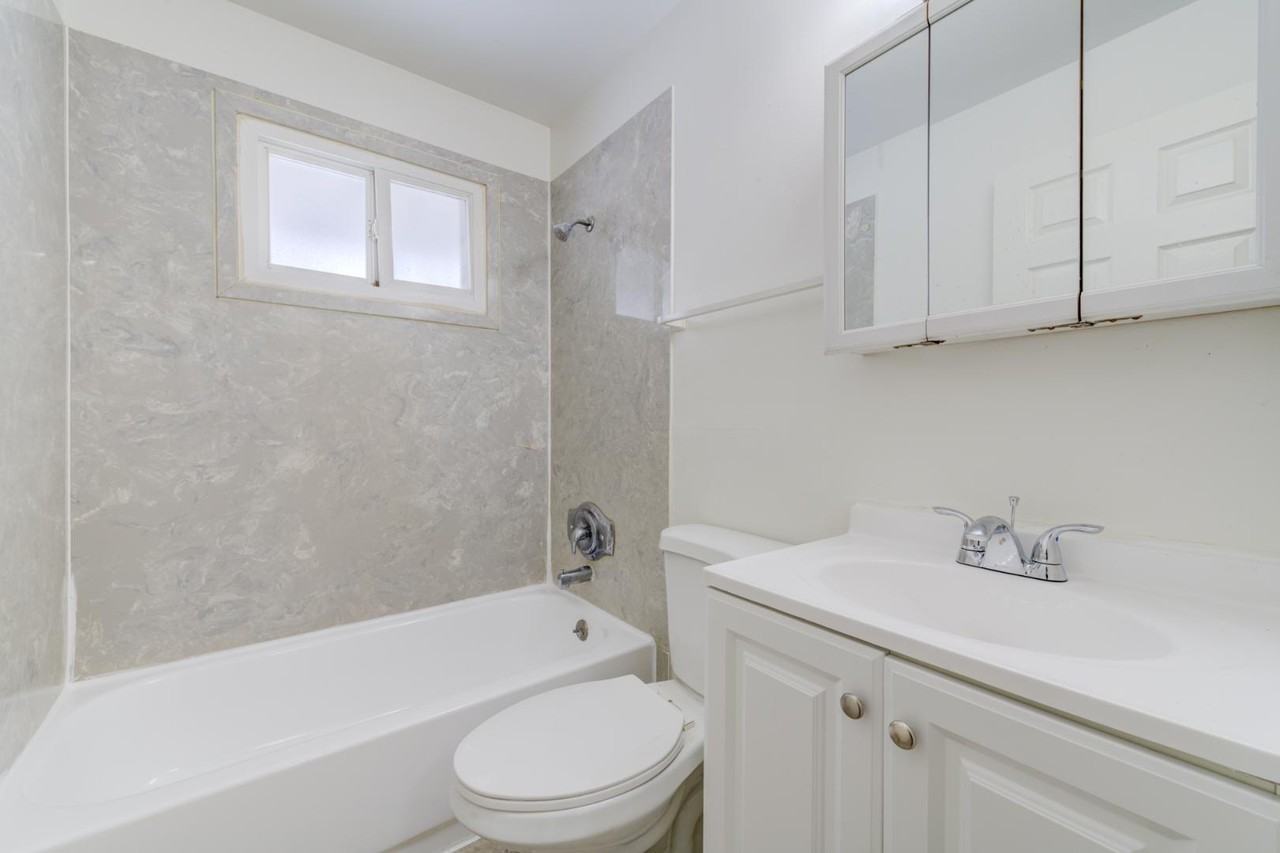 10219 Hobkirk Dr - Photo 7 of 14