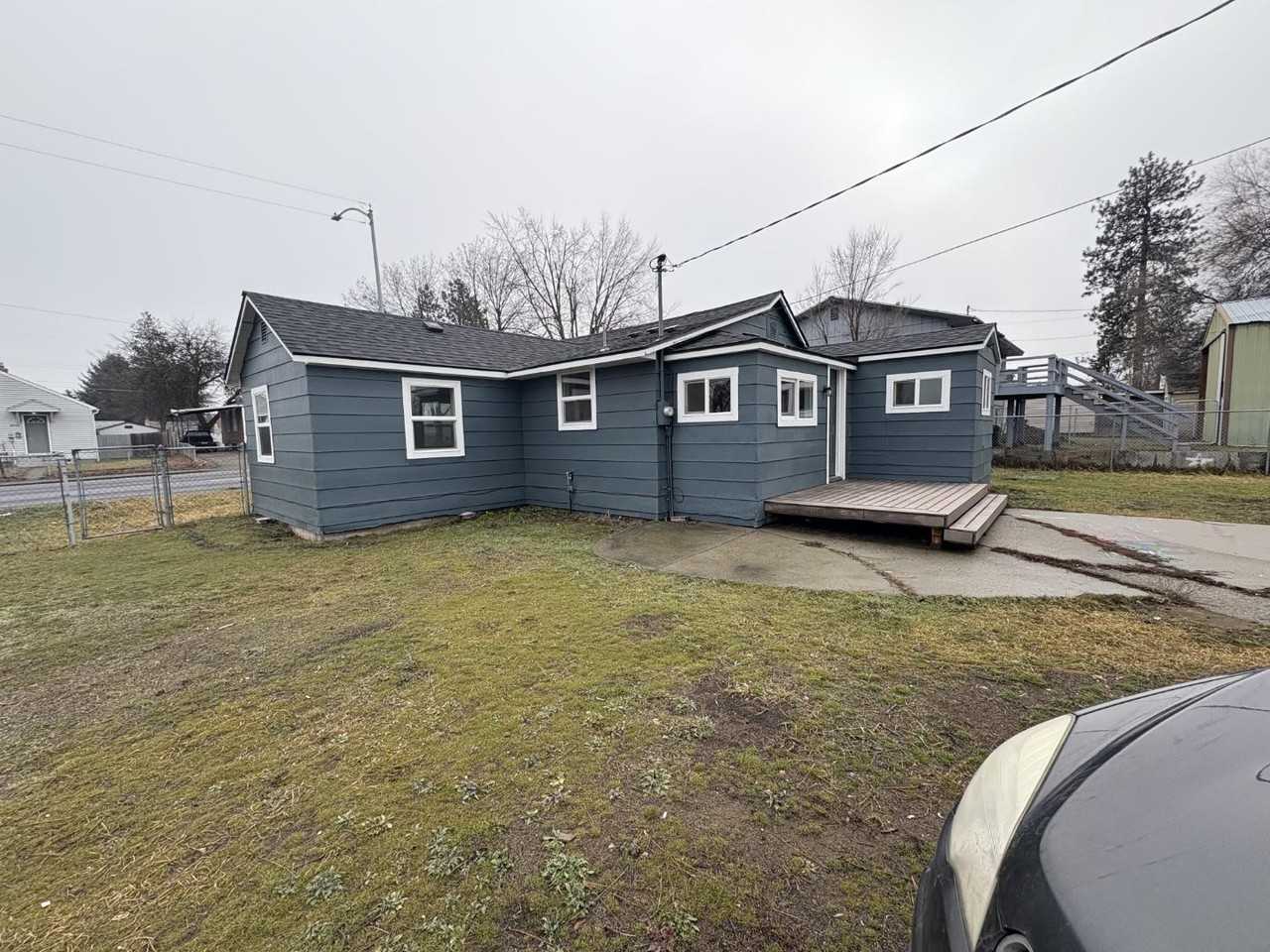 6015 N Monroe St - Photo 2 of 8