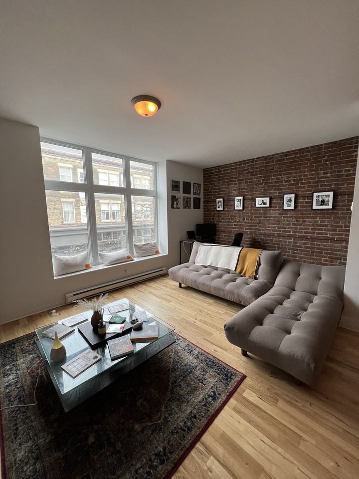 2470-2482 Notre Dame West - Photo 3 of 18