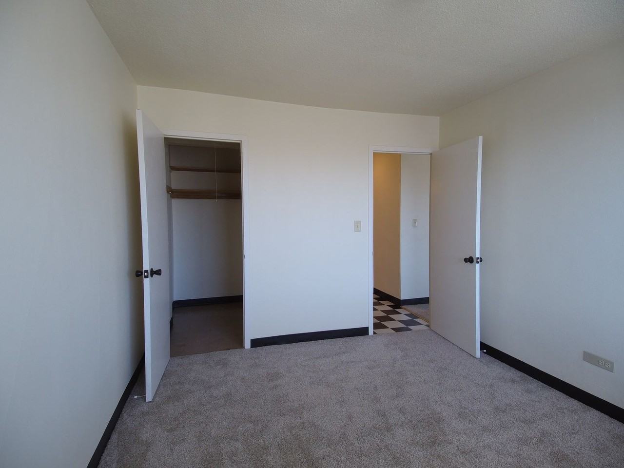 Lake Summit - Photo 4 of 45