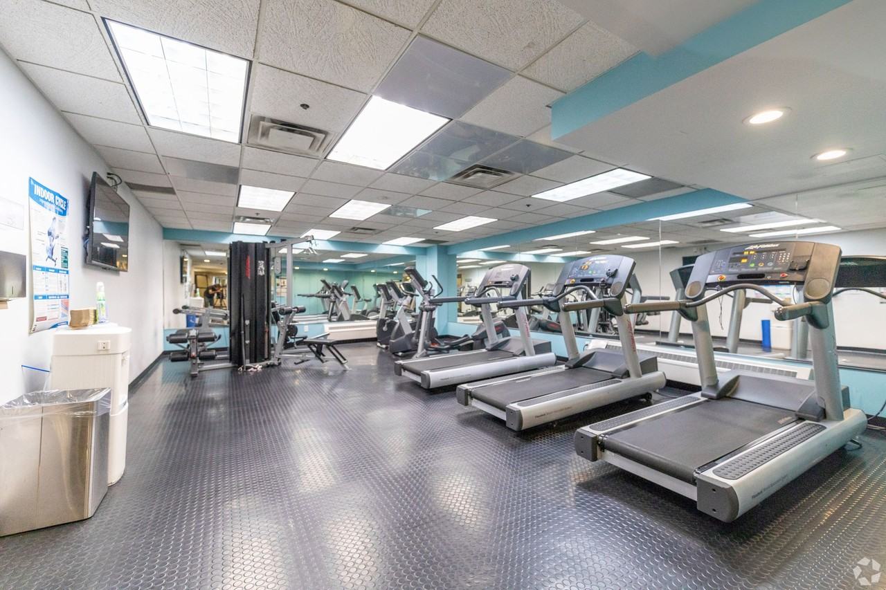 Richmond Place - Photo 4 of 50