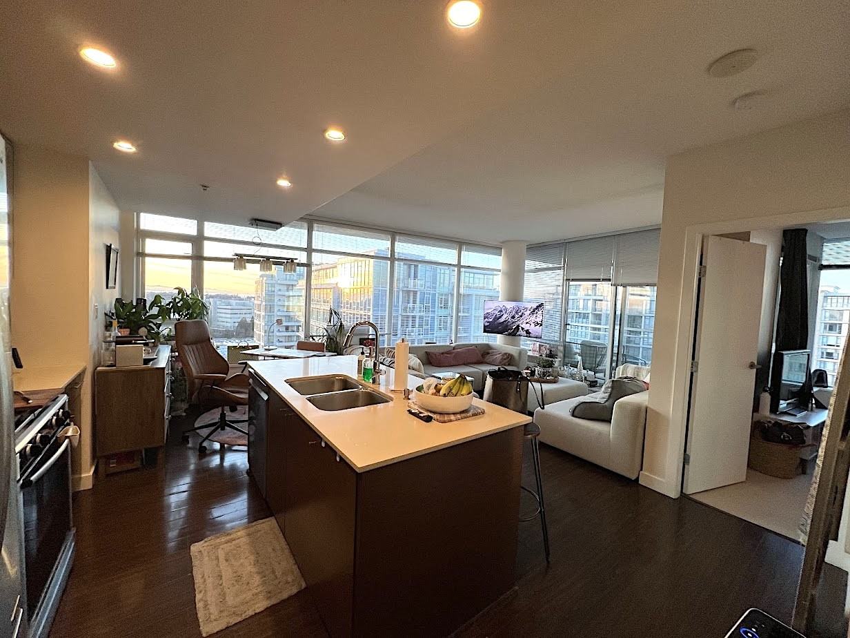 7373 Westminster Highway #170x - Photo 3 of 17