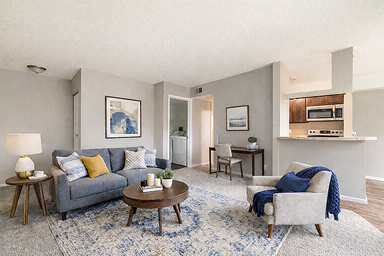 Runaway Bay - Photo 6 of 30