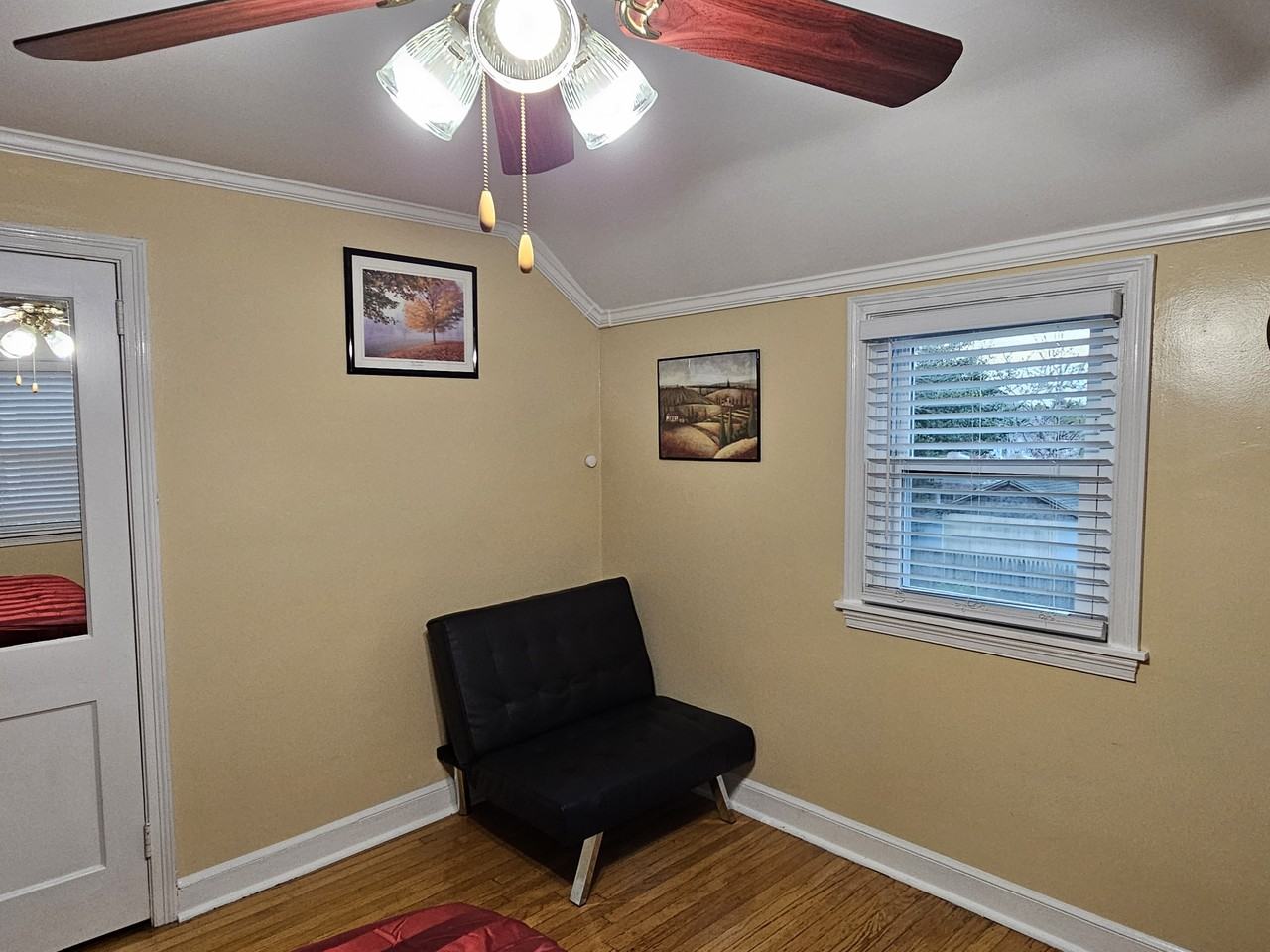 Delaware Delaware Avenue - Photo 3 of 4